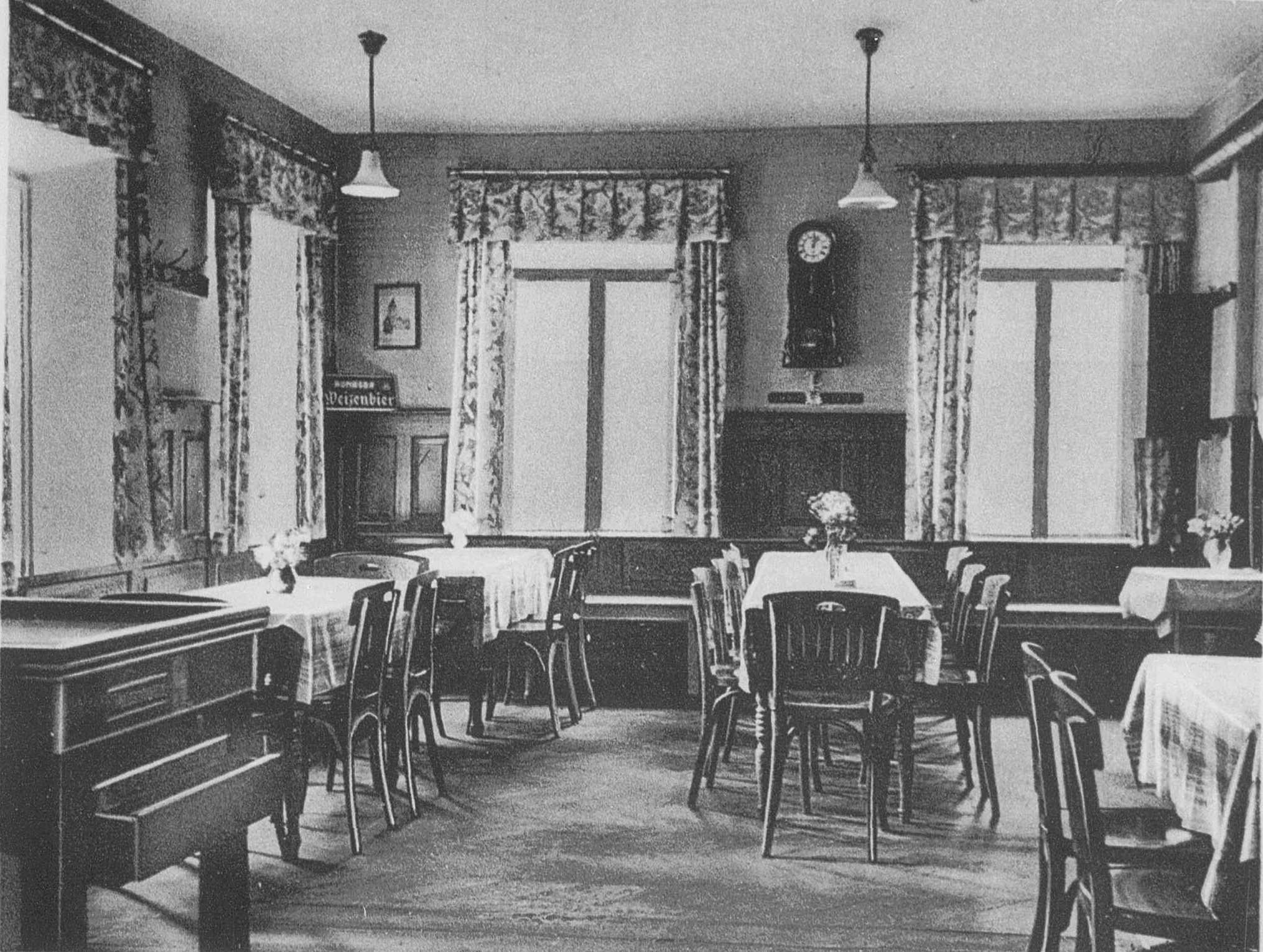 021 Cafe Kainz Innenaufnahme